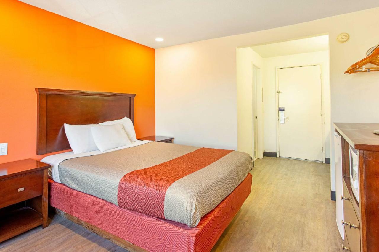 Motel 6 Pendleton, Or - West 外观 照片